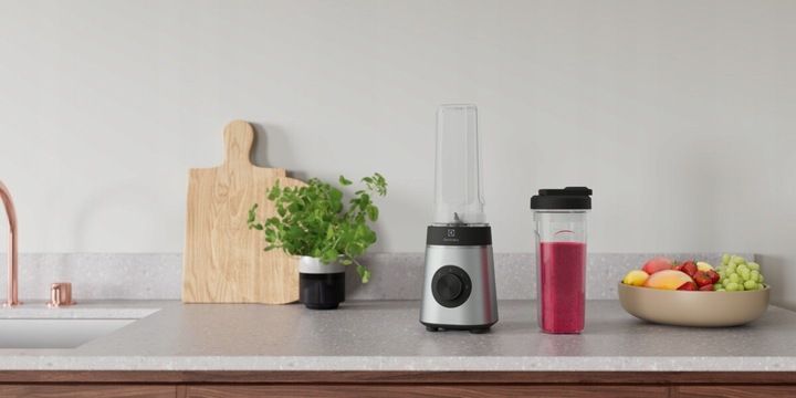 Blender kielichowy ELECTROLUX E4SB1-4ST + 1 bidon zdjęcie 3