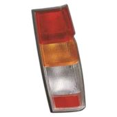 LAMPA TYLNA LEWA NISSAN PICK UP 1985 1986 1987 1988 1989 1990 1991 1992