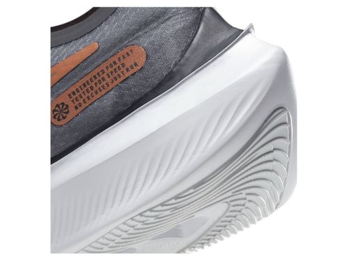 Buty do biegania NIKE ZOOM GRAVITY 41 na Arena.pl
