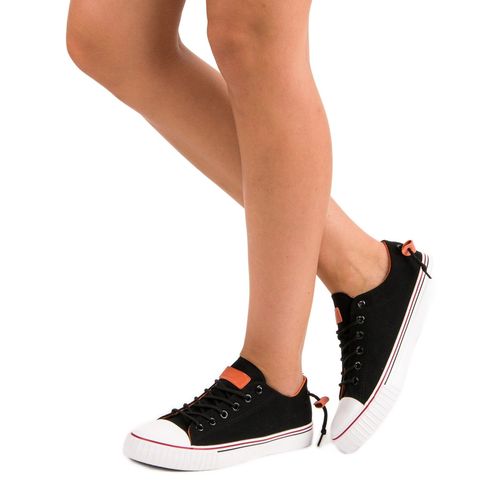 Czarne trampki r.39 na Arena.pl