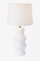 Stojąca lampa biurkowa Shape z ceramiki z abażurem biała