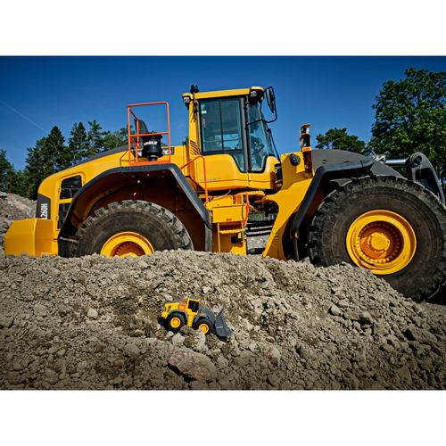 DICKIE Construction Spychacz Volvo 23 cm na Arena.pl