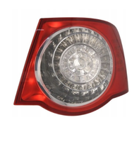 Volkswagen Golf V Jetta Lampa tylna prawa