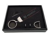 ABARTH BRELOK samochodowy ABARTH BRELOCZEK do kluczy + pudełko na prezent