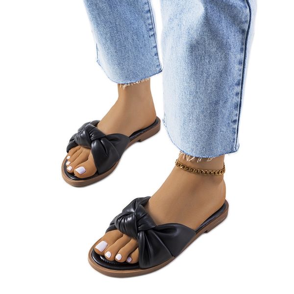 Czarne klapki Swift r.38 zdjęcie 1