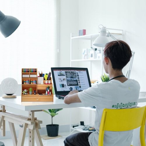 ORGANIZER DREWNIANY NA BIURKO PRZYBORNIK SZUFLADA na Arena.pl