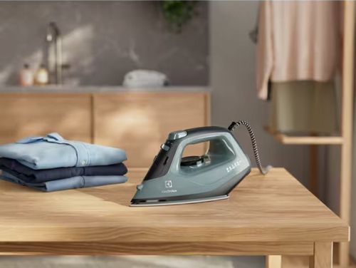 Żelazko Parowe ELECTROLUX Care 500 E5SI2-6OG 2400W Anti Calc na Arena.pl