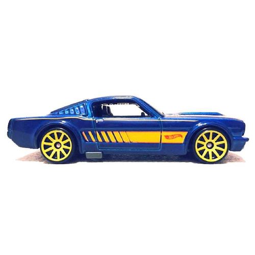 Hot Wheels '65 Mustang 2+2 Fastback na Arena.pl