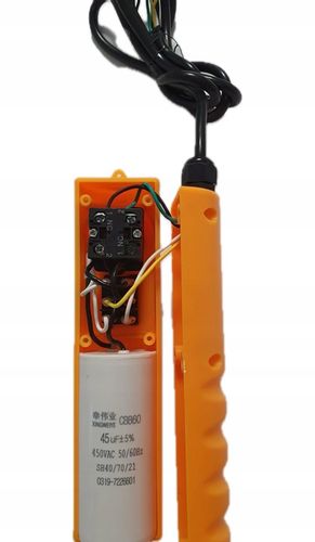 Pilot wciągarki wyciągarki na Arena.pl