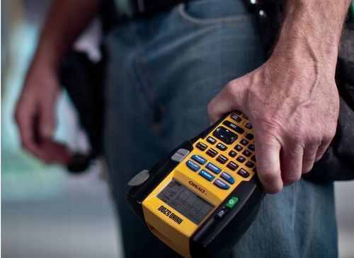 ORYGINALNA Taśma DYMO IND Rhino poliestrowa 9mm x 5,5m biała / czarny na Arena.pl