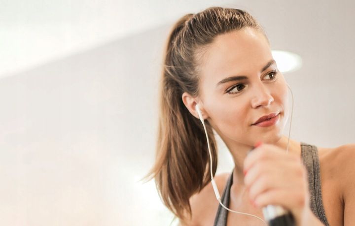 EDIFIER P180 SŁUCHAWKI DOUSZNE PRZEWODOWE USB-C DO TELEFONU Z MIKROFONEM zdjęcie 3