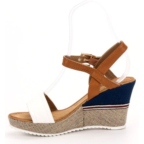 Modne Sandałki r.38 na Arena.pl