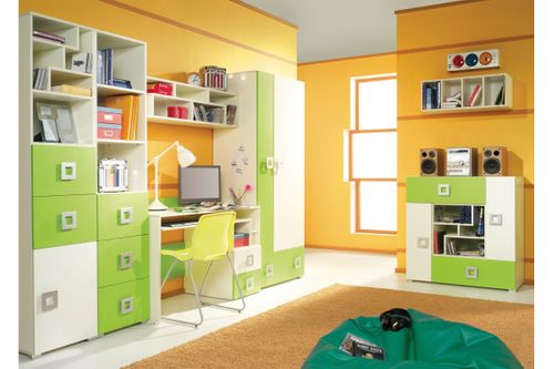 System młodzieżowy Labirynt (C) na Arena.pl