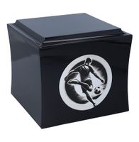 Urna na prochy z piłkarzem Czarny / Design1