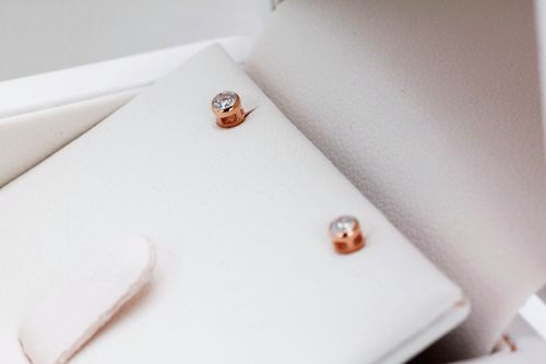 kolczyki z różowego złota z brylantami - krd2556 na Arena.pl