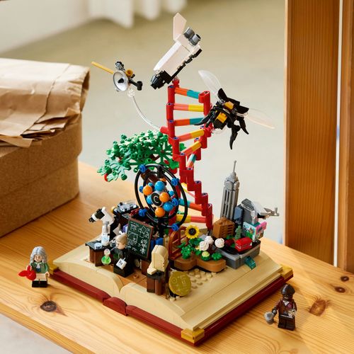 LEGO Ideas 21355 - Ewolucja przedmiotów ścisłych na Arena.pl