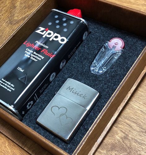 ZIPPO zapalniczka z200 pudełko drewniane GRAWER RR na Arena.pl