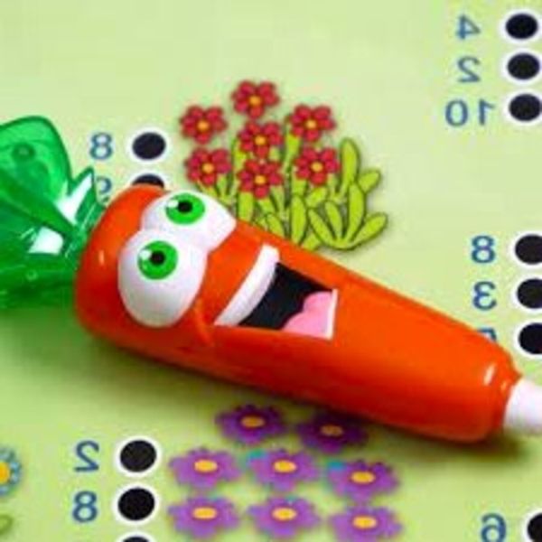 LABORATORIUM 50 GIER ZESTAW EDUKACYJNY ŚWIECĄCA MARCHEWKA KARTY MEMO PUZZLE zdjęcie 11