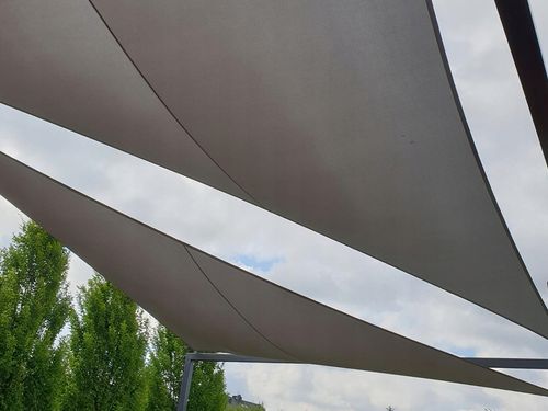 ŻAGIEL PRZECIWSŁONECZNY WODOSZCZELNY PREMIUM TRÓJKĄT DACH SZARY 5X5X7 na Arena.pl