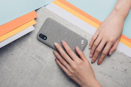 Etui Moshi Vesta do iPhone XR (Pebble Gray) na Arena.pl