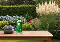 Naturalny nawóz organiczny 1 l użyźnia glebę wiosenny do trawy i krzewów