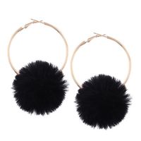 kolczyki koła pompon czarne k632cz