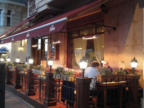 Promiennik Ciepła FIORE BLACK 767NP na Arena.pl