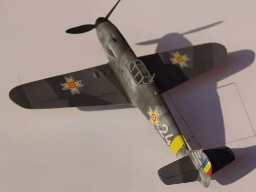 BF-109G-4 Hungarian A.F., C-83, 1:72 na Arena.pl