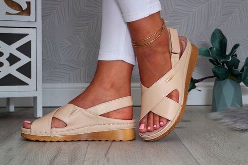 SANDAŁY DAMSKIE POLSKIE SKÓRA NISKI KOTURN RZEP na Arena.pl