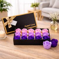 PUDEŁKO PEŁNE MAGII  WIECZNE RÓŻE W FIOLECIE