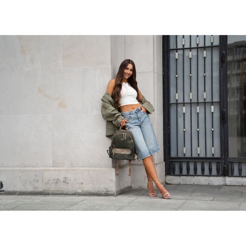 zielony, miejski plecak damski z poliestru zamykany suwakami - peterson na Arena.pl