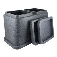 Podwójna nisza na dwie urny. Kapsuła - kwatera na urny / Plakietka