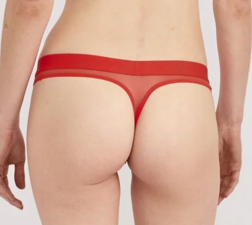 Stringi z siateczki Organic Basics L na Arena.pl