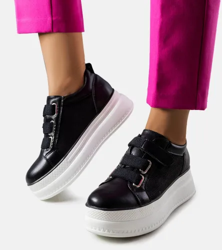Czarne sneakersy na platformie Armina 39 na Arena.pl
