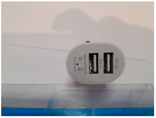 Ładowarka samochodowa z kablem 2 USB IPHONE 5V 2A na Arena.pl