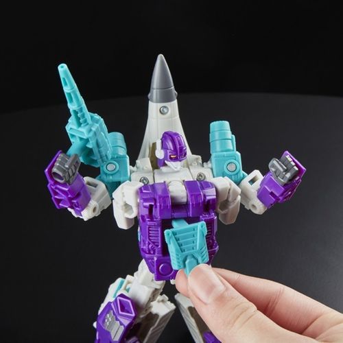 Transformers Generations - Figurka Deluxe Dreadwind E1124 na Arena.pl