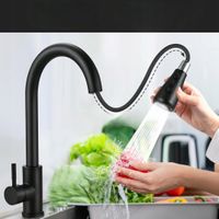 Bateria kuchenna z wyciąganą głowicą obrotowa 360° czarna 3 tryby regulacji