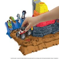 Zestaw Monster Trucks Arena: Bone Shaker Final Game HNB96