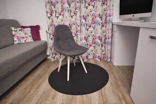 Podkładka pod krzesło mata 2mm okrągła PCV fi 100 na Arena.pl