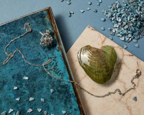 Naszyjnik Jednorożec z Dwoma Perłami - Prezent dla Dziewczyny na Arena.pl