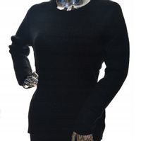 Stylowy damski sweter z błyszczącą nitką XL / XXL