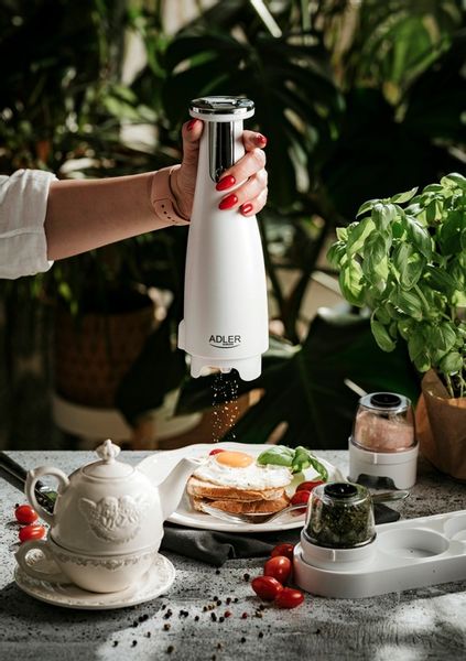 ELEKTRYCZNY MŁYNEK DO PRZYPRAW SOLI I PIEPRZU 3w1 zdjęcie 9