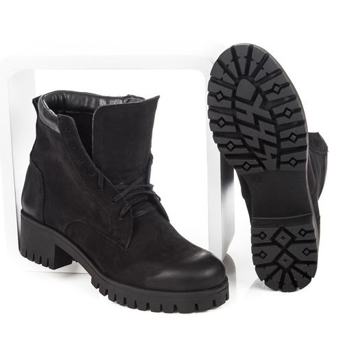 Sznurowane botki z protektorem r.38 na Arena.pl