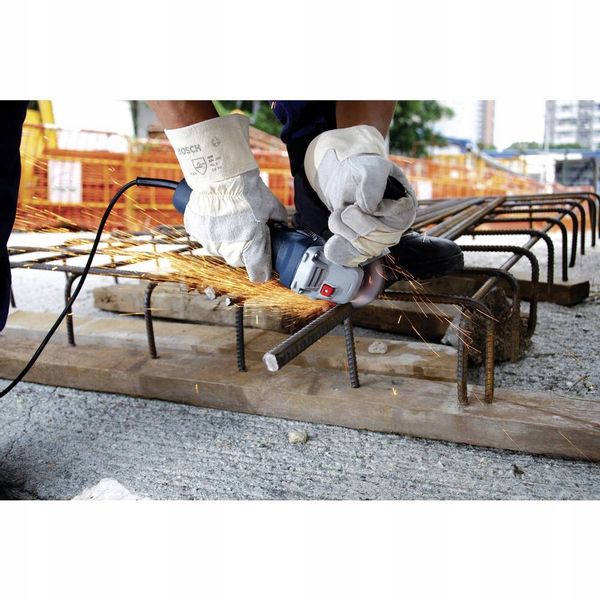 Szlifierka kątowa Bosch 720W zdjęcie 4