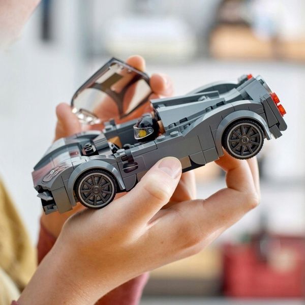 LEGO Speed Champions 76915 Pagani Utopia zdjęcie 8