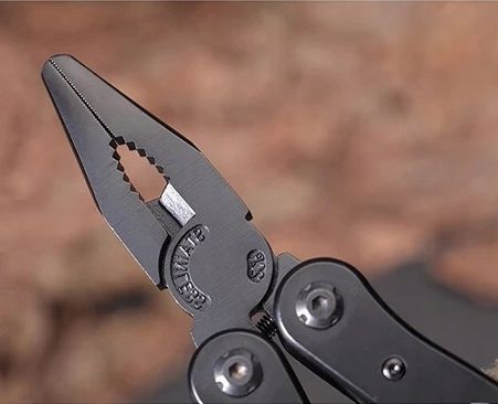 MULTITOOL NARZĘDZIE WIELOFUNKCYJNE SCYZORYK 21w1 ZESTAW BITÓW ETUI ZESTAW na Arena.pl