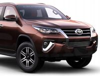 Toyota Fortuner - Chromowane Listwy Grill Atrapy Zderzaka Tuning