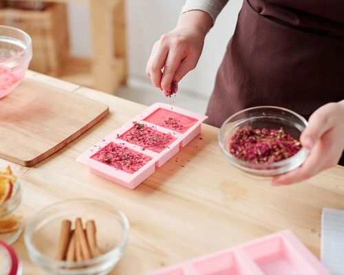 Baza mydlana glicerynowa biała soap base 1 kg na Arena.pl