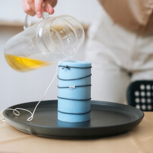 Wosk sojowy Kerasoy Pillar 4120 naturalny do świec wolnostojących 1kg na Arena.pl