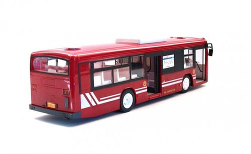 Autobus szkolny na Arena.pl